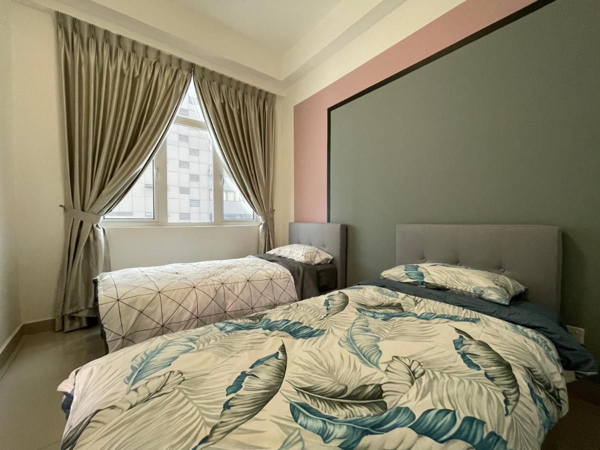 Delight Homestay Twin Galaxy ยะโฮร์บาห์รู ภายนอก รูปภาพ