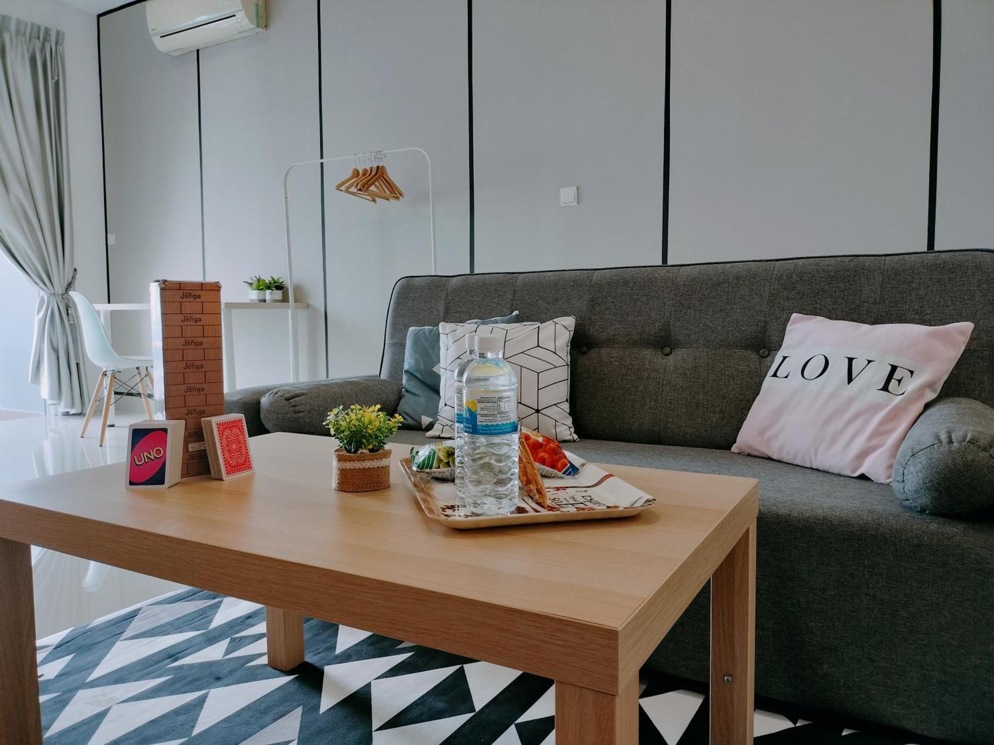 Delight Homestay Twin Galaxy ยะโฮร์บาห์รู ภายนอก รูปภาพ